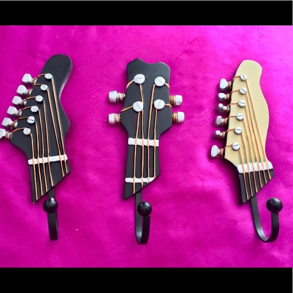 Other - 🖤🤎 3 Guitar Themed Hooks Hang Keys Towels Coats Stockings Purses Keys